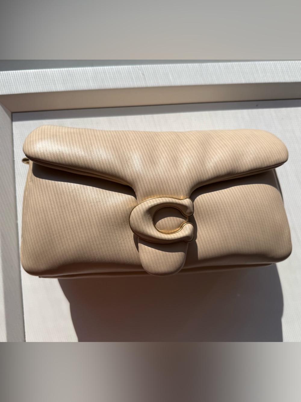 Coach Pillow Tabby Shoulder Bag – Ivory/Beige – Like New